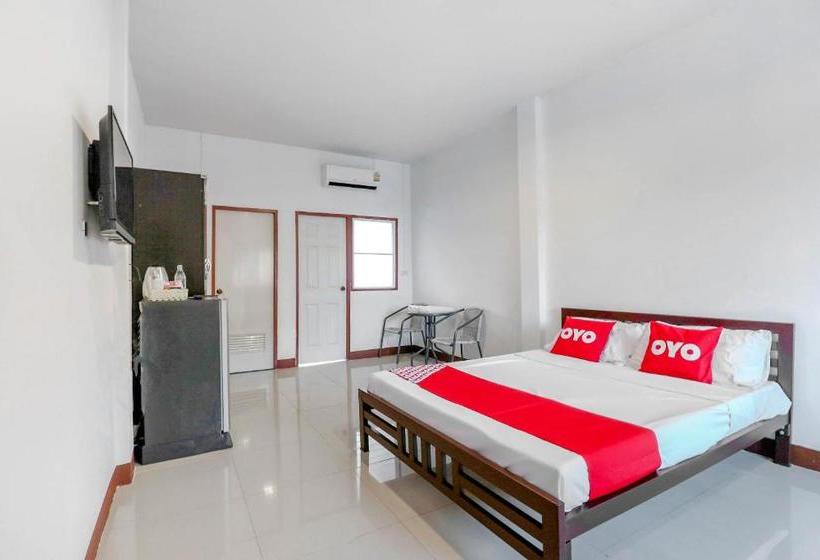 호텔 Oyo 873 Smart And Smile Apartment