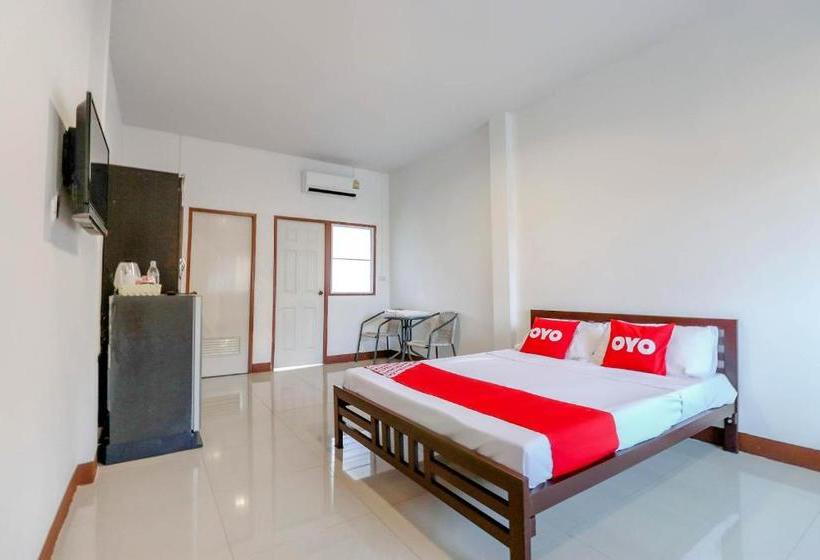 호텔 Oyo 873 Smart And Smile Apartment