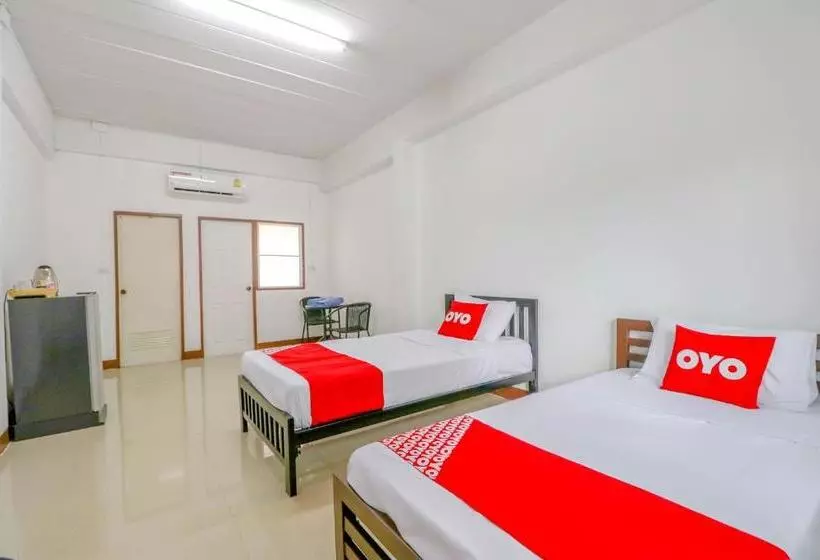 هتل Oyo 873 Smart And Smile Apartment