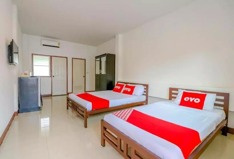 هتل Oyo 873 Smart And Smile Apartment