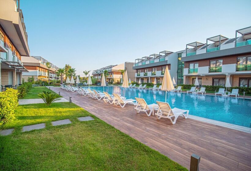 هتل Veranda Suites