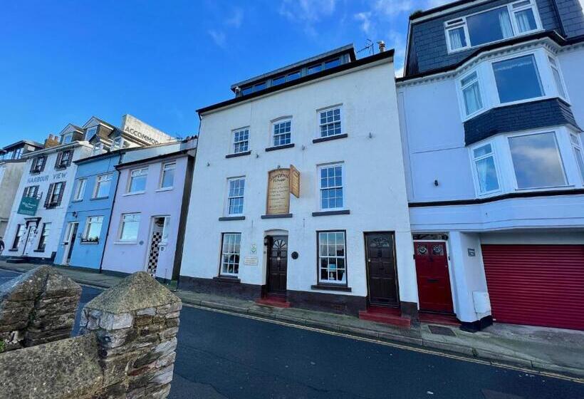 Bed and Breakfast Sampford Harbour Side Guest House