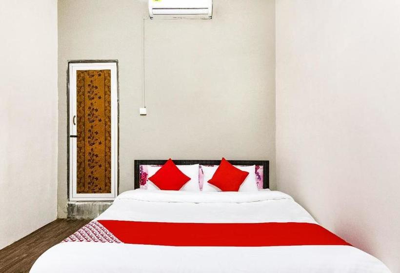 هتل Oyo 69647 Yash Lodge