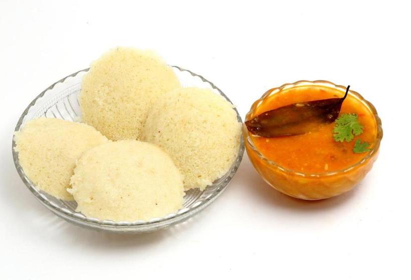 酒店 Oyo 71455 Vasee Residency