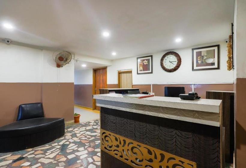 בית מלון כפרי Oyo 71485 Vedanta  Van  & Resorts