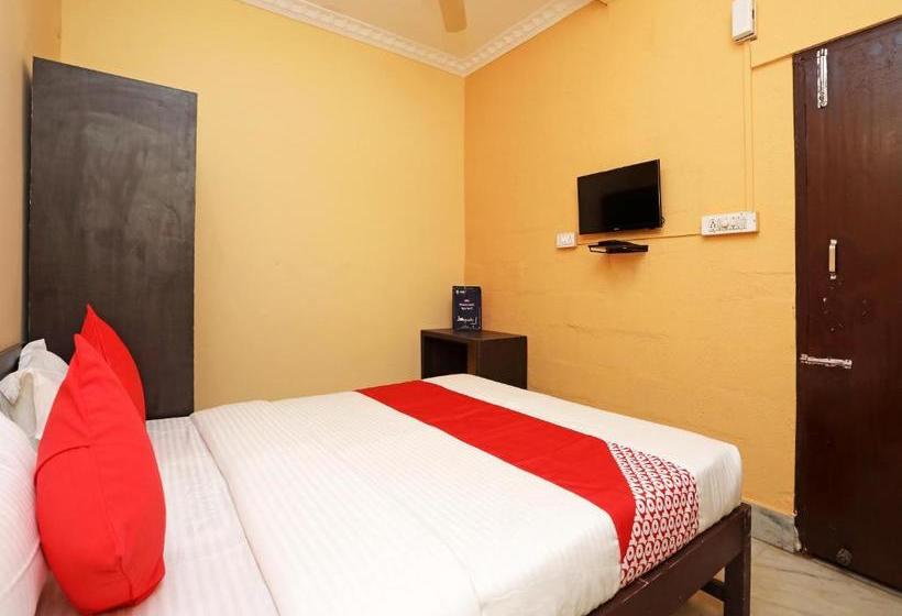 בית מלון כפרי Oyo 71485 Vedanta  Van  & Resorts