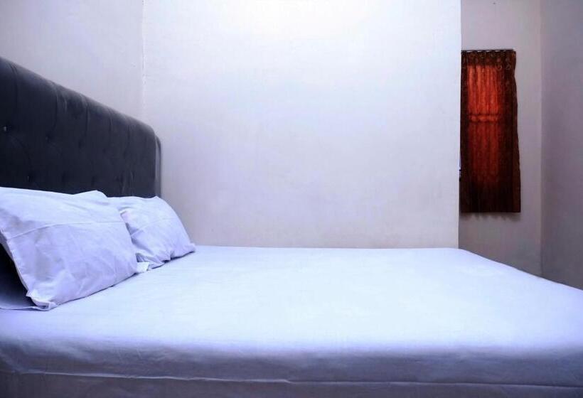 호텔 Oyo Life 2507 Rooftop Homestay