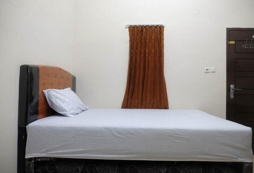 호텔 Oyo Life 2507 Rooftop Homestay