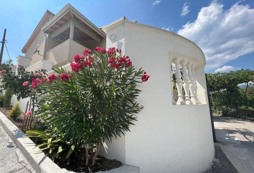 پانسیون Neðo Apartments Brda