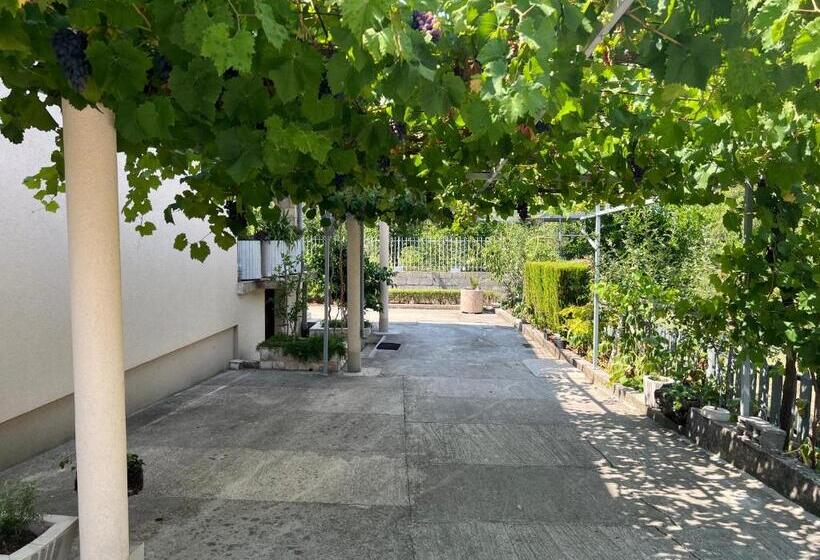 پانسیون Neðo Apartments Brda