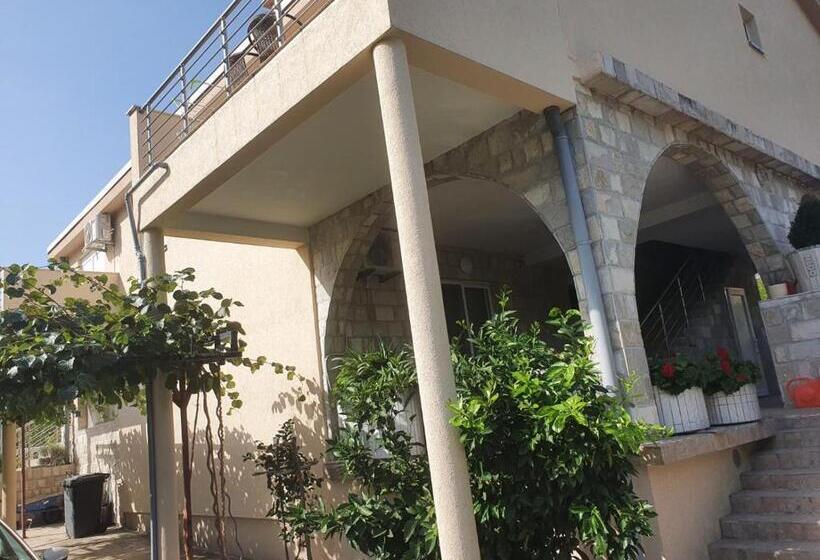 پانسیون Neðo Apartments Brda