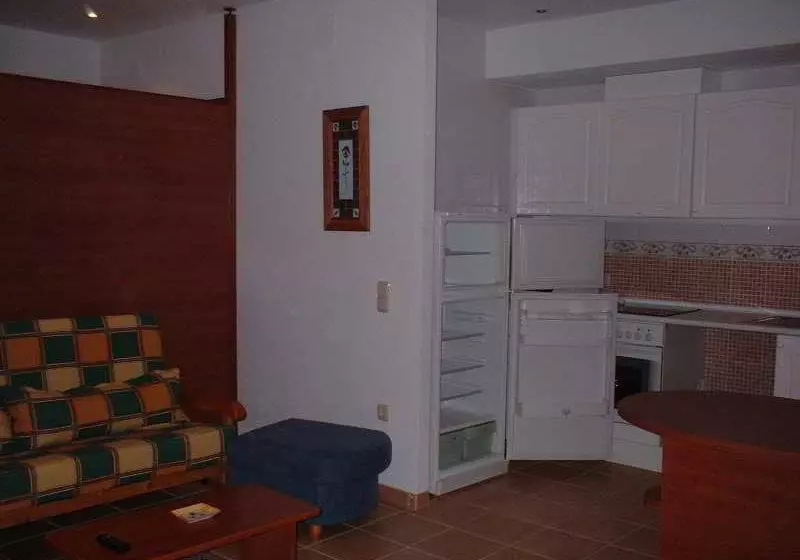 Apartamentos Cala Montero II