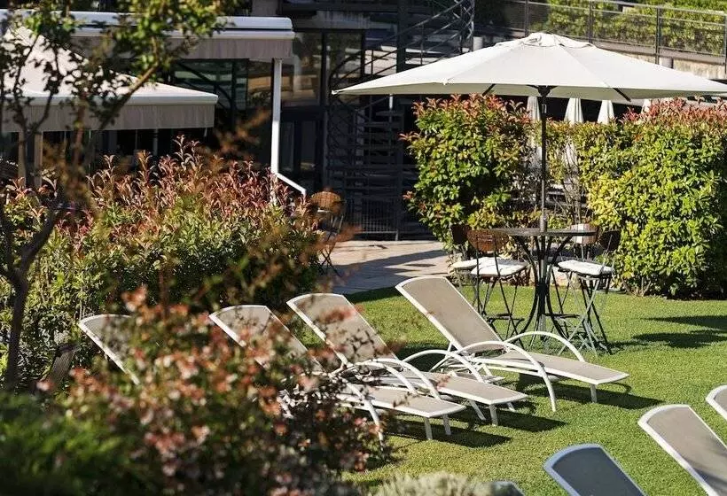 Отель Aquabella Hôtel & Spa