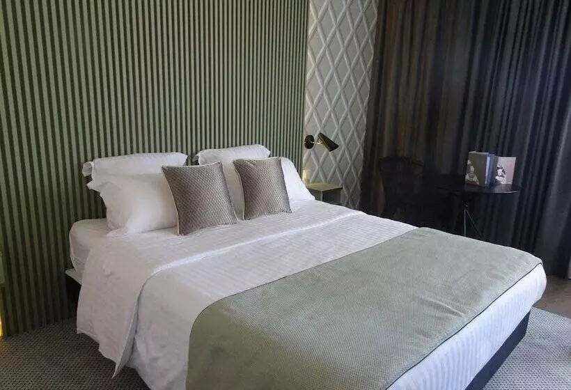 Отель Aquabella Hôtel & Spa