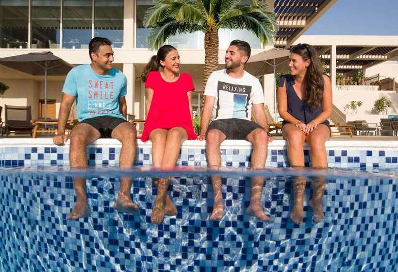 Hotelli Hilton Garden Inn Ras Al Khaimah