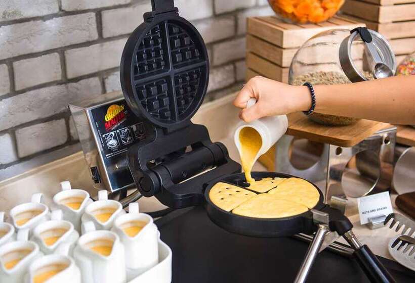 Hotelli Hilton Garden Inn Ras Al Khaimah