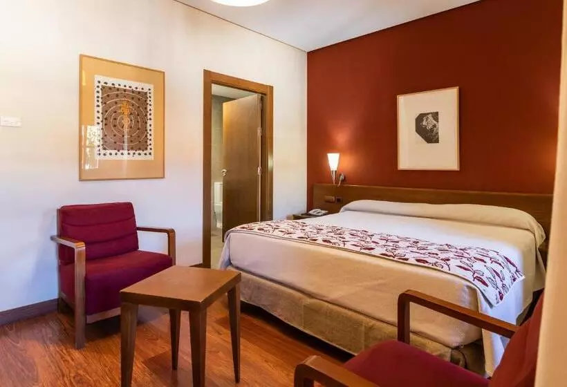 Hotel Valle Del Ambroz