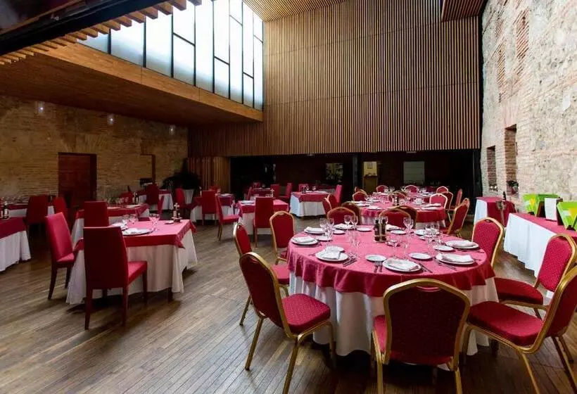 Hotel Valle Del Ambroz