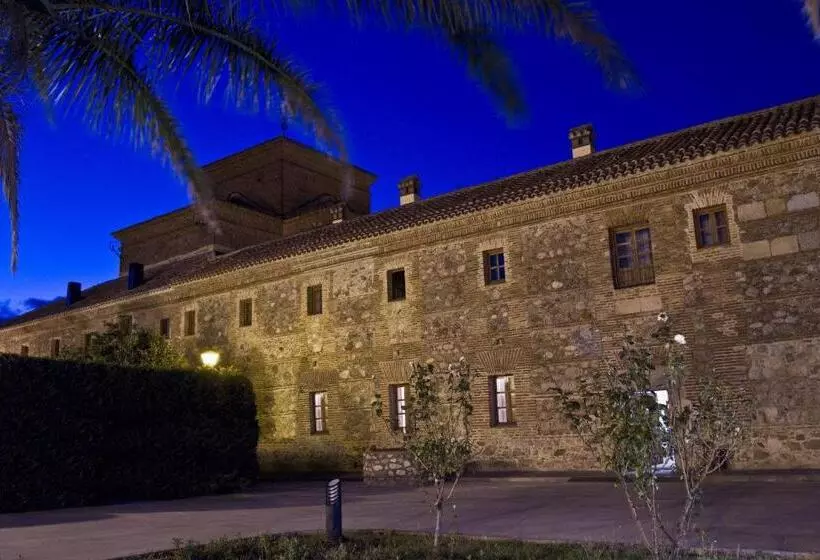 Hotel Valle Del Ambroz