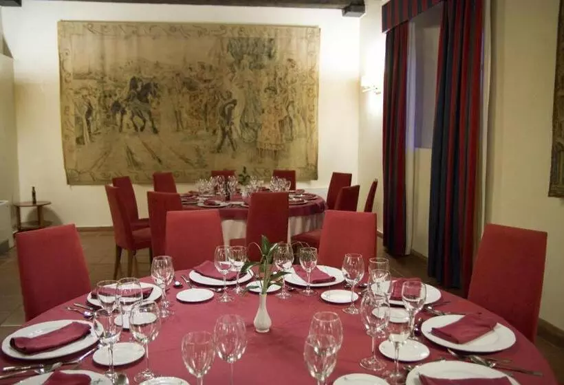 Hotel Valle Del Ambroz