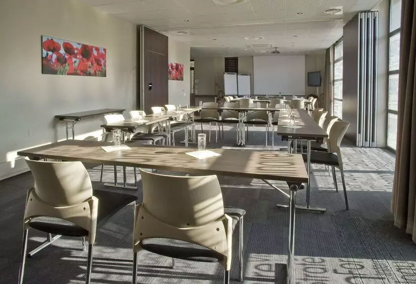 Kyriad Hotel Dijon Gare