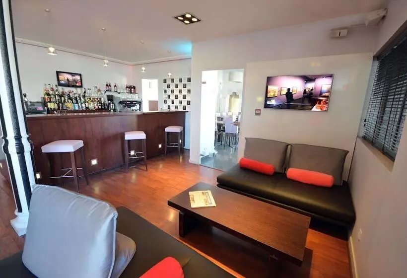 Kyriad Hotel Dijon Gare