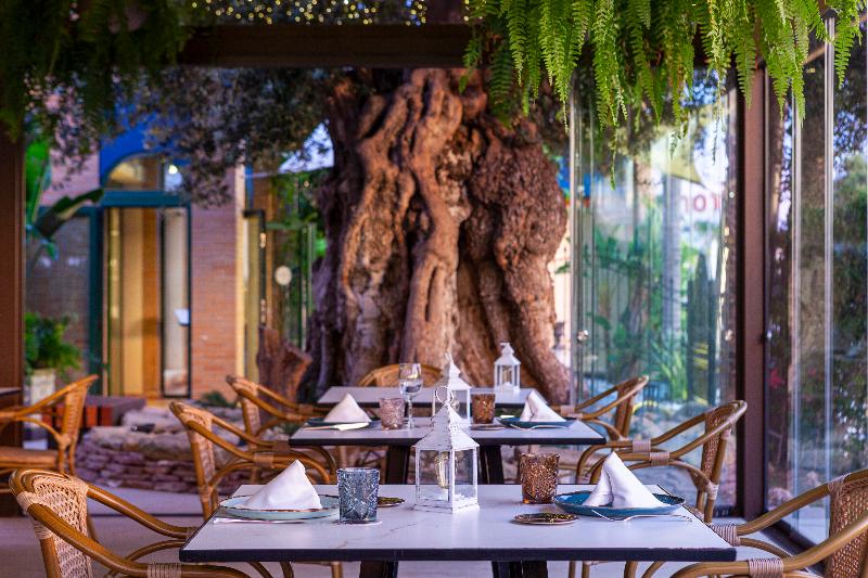 בית מלון כפרי La Laguna Spa & Golf