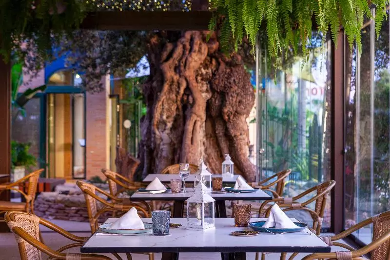 酒店 La Laguna Spa & Golf