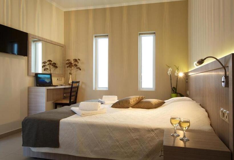 בית מלון כפרי Lamon