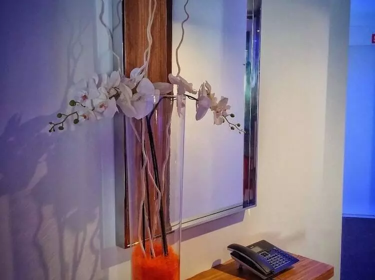 Mb Boutique Hotel   Adults Recommended