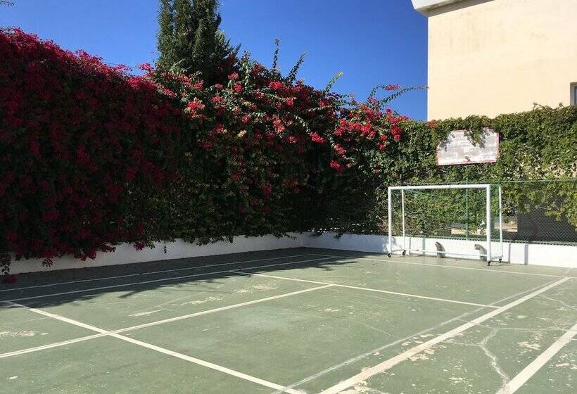 Nicki Holiday Resort