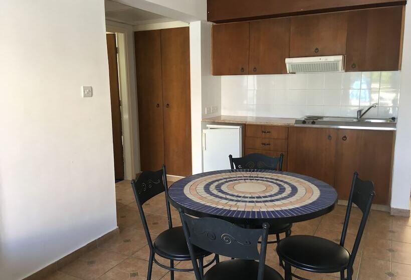 Nicki Holiday Resort