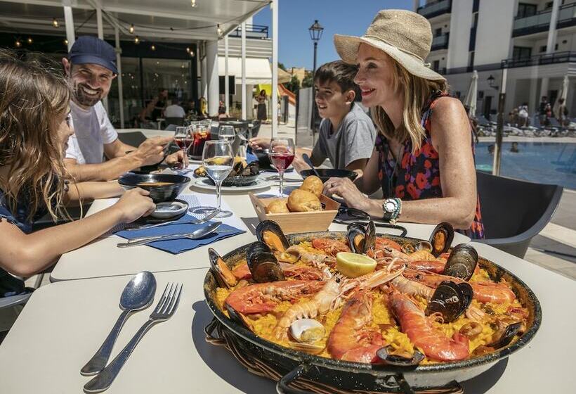 Pins Platja Apartments