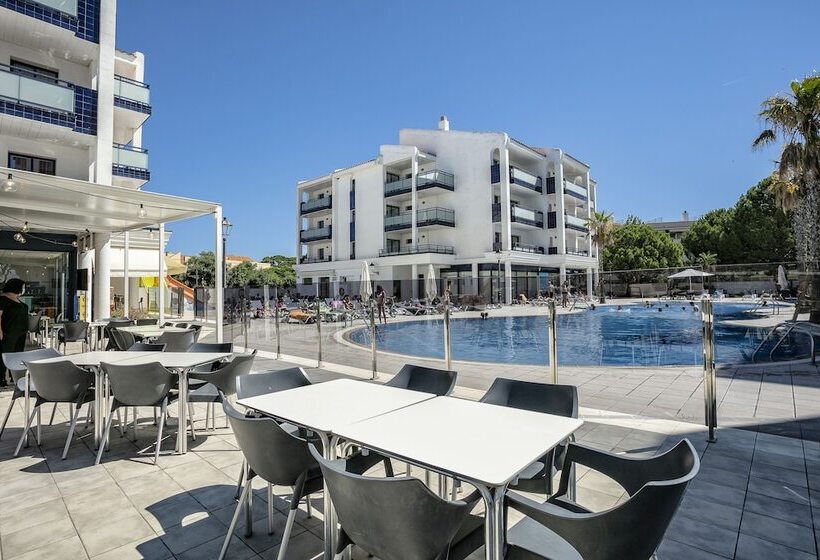 Pins Platja Apartments