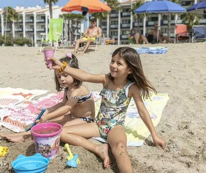 Pins Platja Apartments