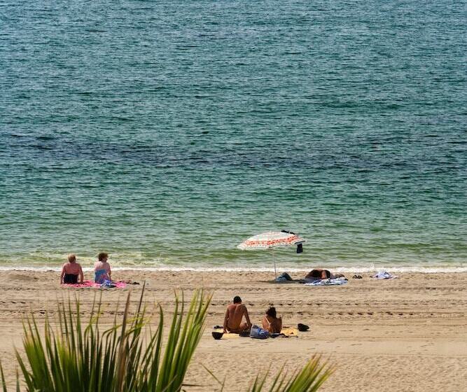 Pins Platja Apartments