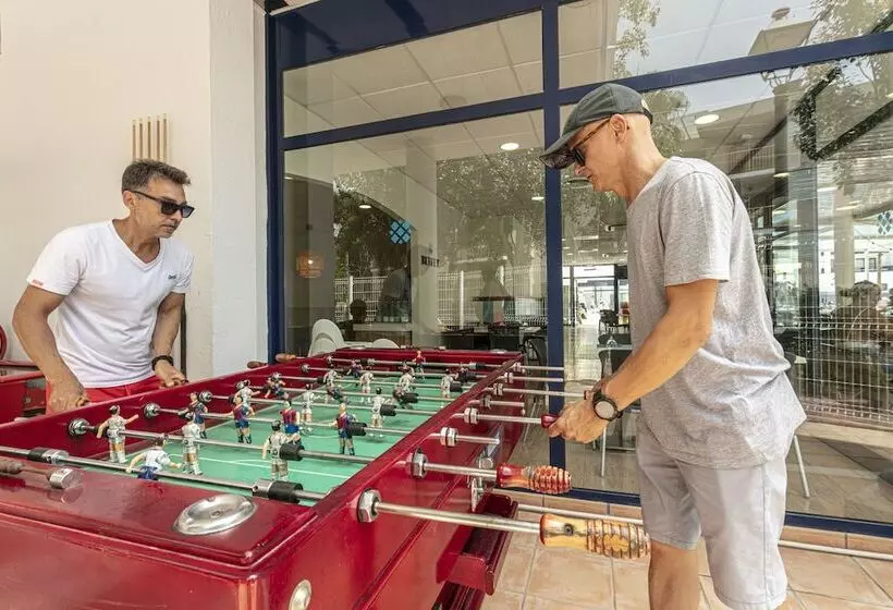 Pins Platja Apartments