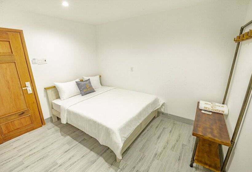 Bed Station Hostel