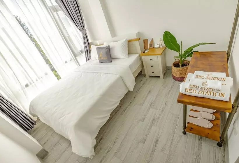 Bed Station Hostel