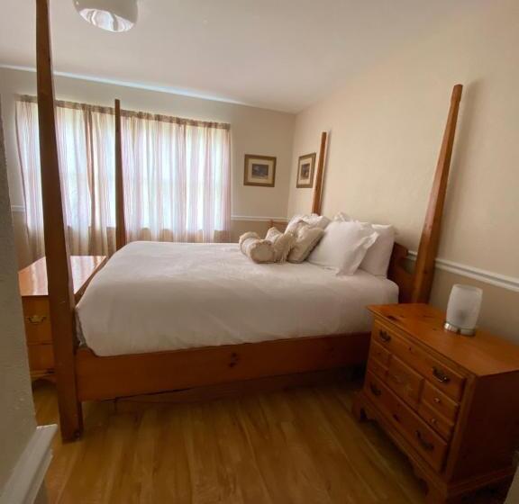 Crown Lake Resort & Spa