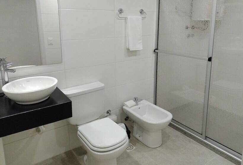 Quijano Hotel   Aparts & Suites