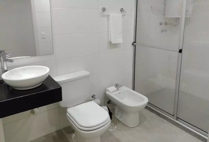 Quijano Hotel   Aparts & Suites
