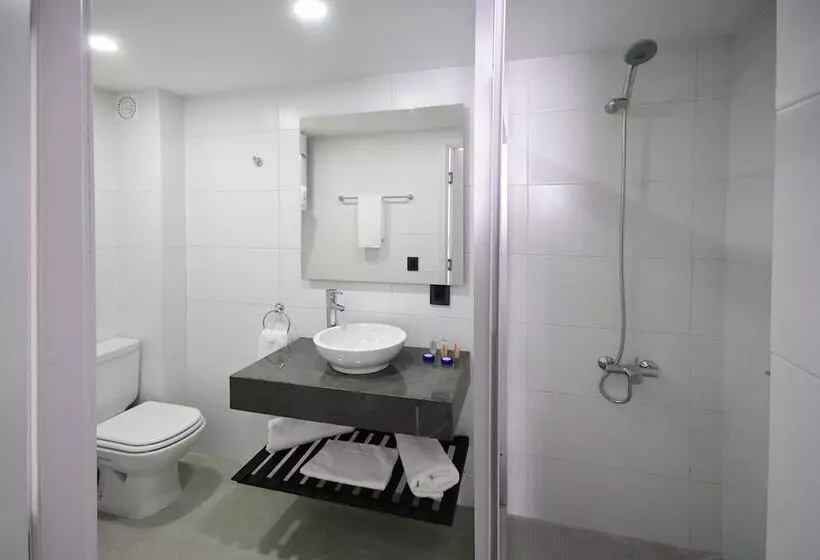 Quijano Hotel   Aparts & Suites