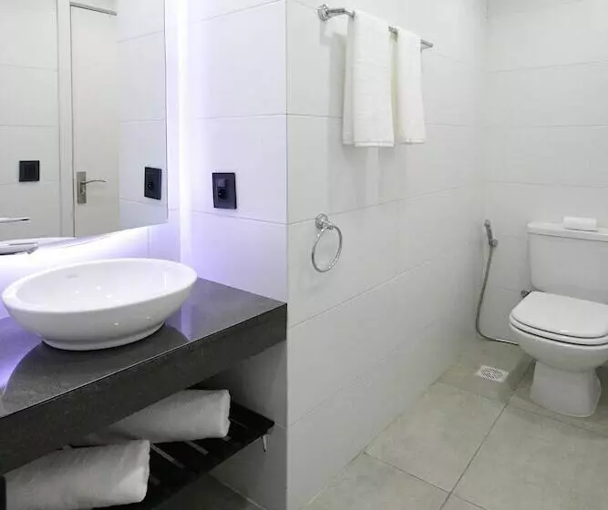 Quijano Hotel   Aparts & Suites