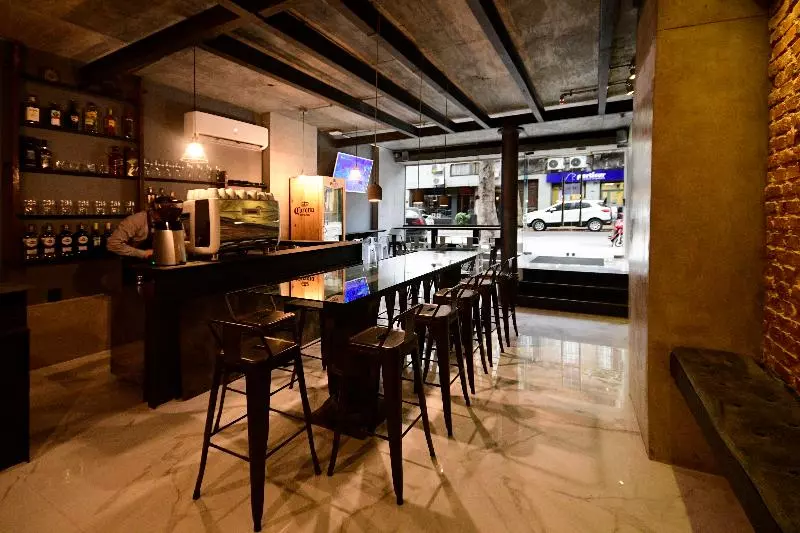 Quijano Hotel   Aparts & Suites
