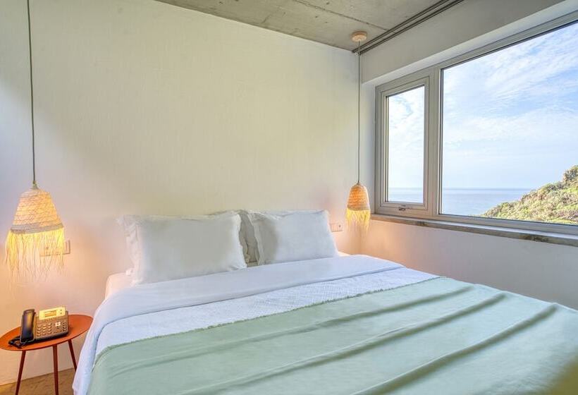 هتل Socalco Nature Calheta