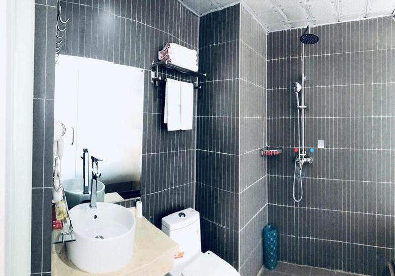 Thank Inn Chain Hotel Tibet Shigatse Sangzhuzi District Intersection Of Race Course