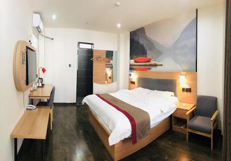 Thank Inn Chain Hotel Tibet Shigatse Sangzhuzi District Intersection Of Race Course