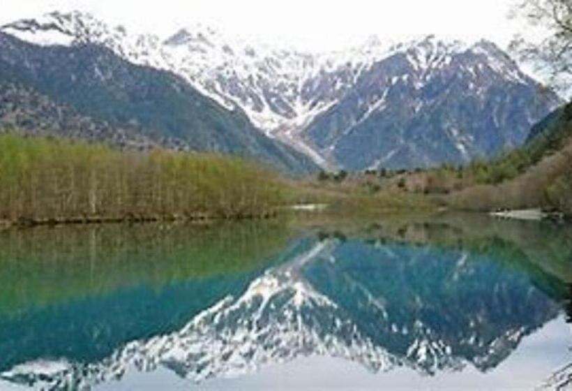 פנסיון Home Sharing Guest House Don