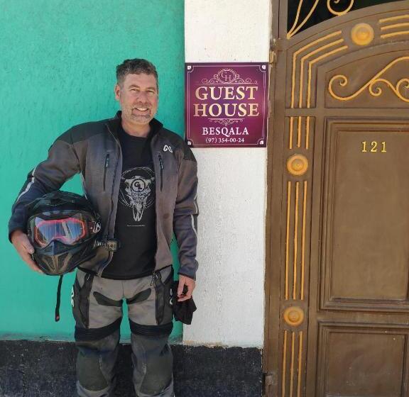 فندق صغير Besqala